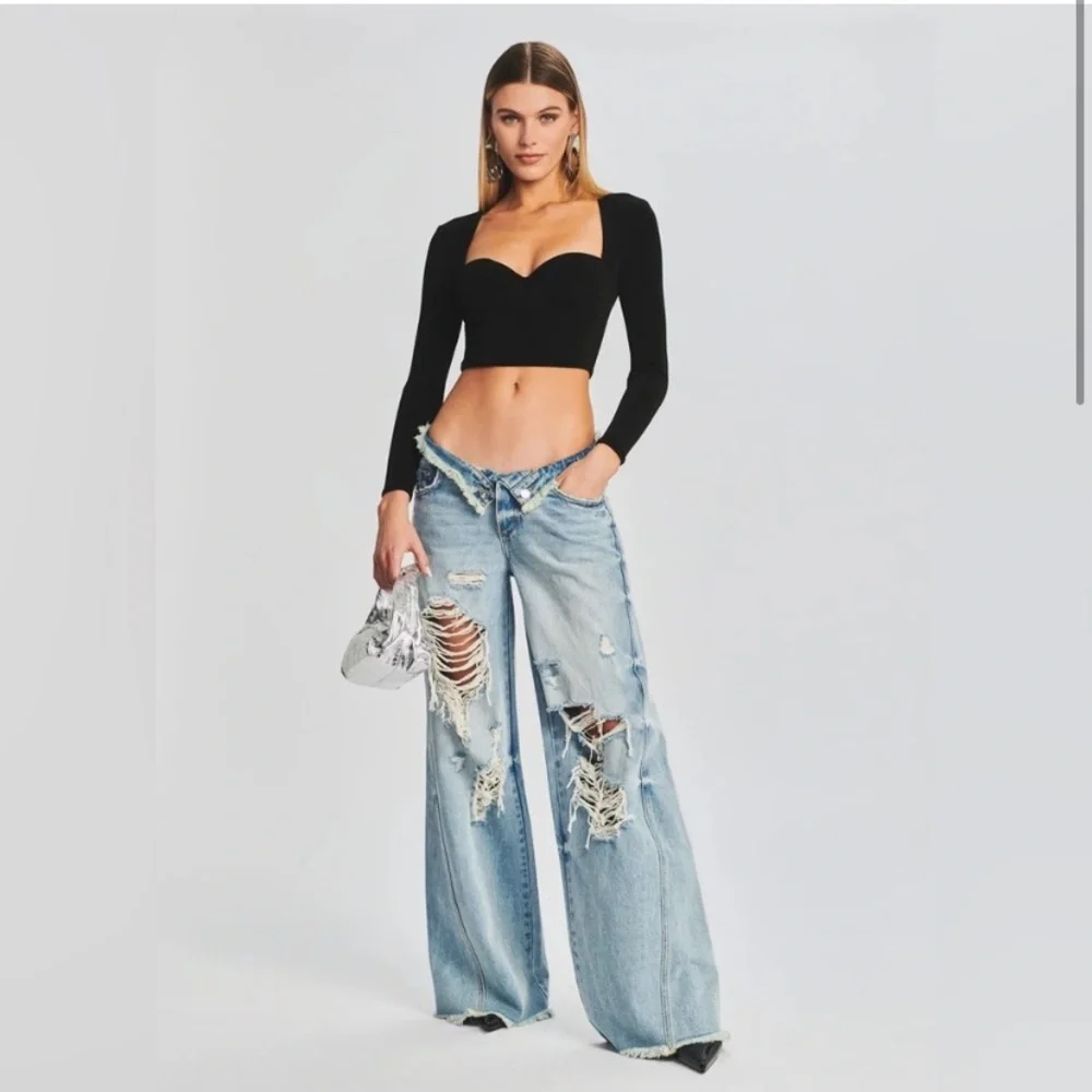 SER.O.YA Quincey Long Sleeve Crop Top in Black Shimmer